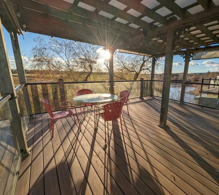 Beautiful River View Apt In Wine Country Apartment Canning ภายนอก รูปภาพ